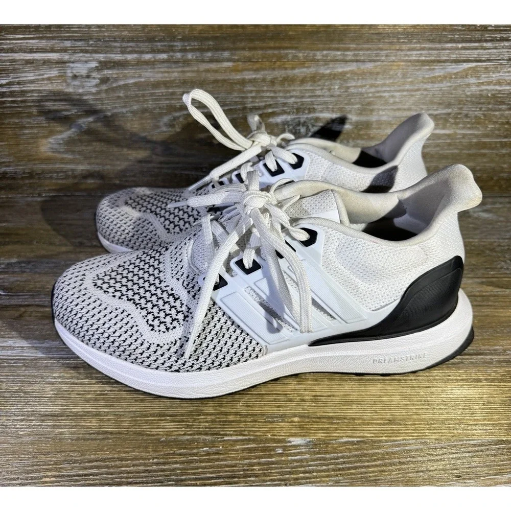 Adidas Ultradream DNA Running Shoes White Black JS0328‎ Women's Size 7.5